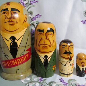 Vintage 5 Russian Political Leaders Wooden Matryoshka (nesting) Dolls Gorbachev